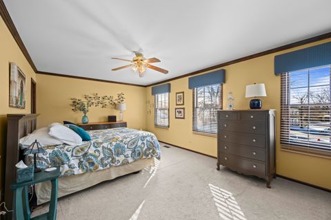 Tiny photo for 5187 Chambers Drive, Hoffman Estates, IL 60010 (MLS # 12538790)