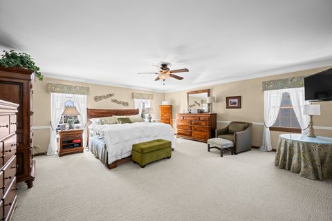 Tiny photo for 5187 Chambers Drive, Hoffman Estates, IL 60010 (MLS # 12538790)