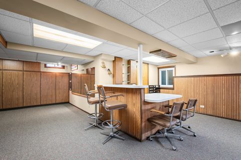 Tiny photo for 5187 Chambers Drive, Hoffman Estates, IL 60010 (MLS # 12538790)