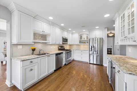 Tiny photo for 454 S YALE Avenue, Villa Park, IL 60181 (MLS # 12600977)