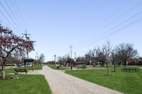 Tiny photo for 454 S YALE Avenue, Villa Park, IL 60181 (MLS # 12600977)