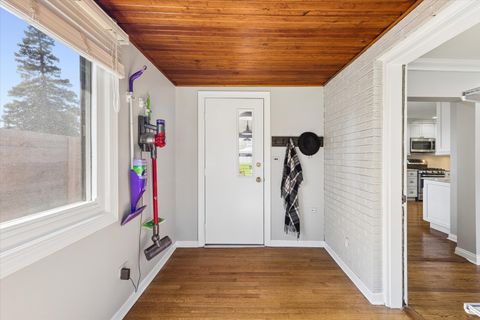 Tiny photo for 454 S YALE Avenue, Villa Park, IL 60181 (MLS # 12600977)