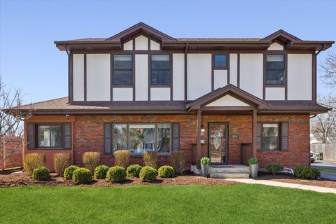 454 S YALE Avenue Villa Park IL 60181