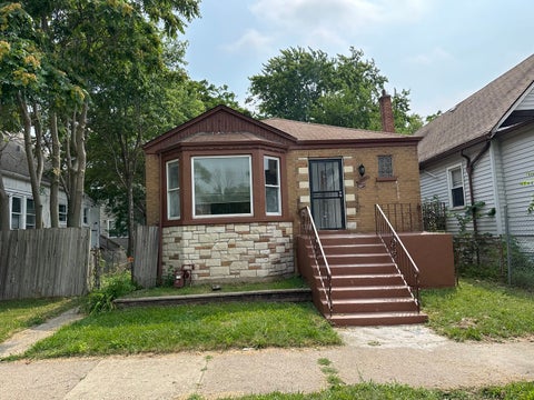 Photo of 11953 S State Street, Chicago, IL 60628 (MLS # 12742966)