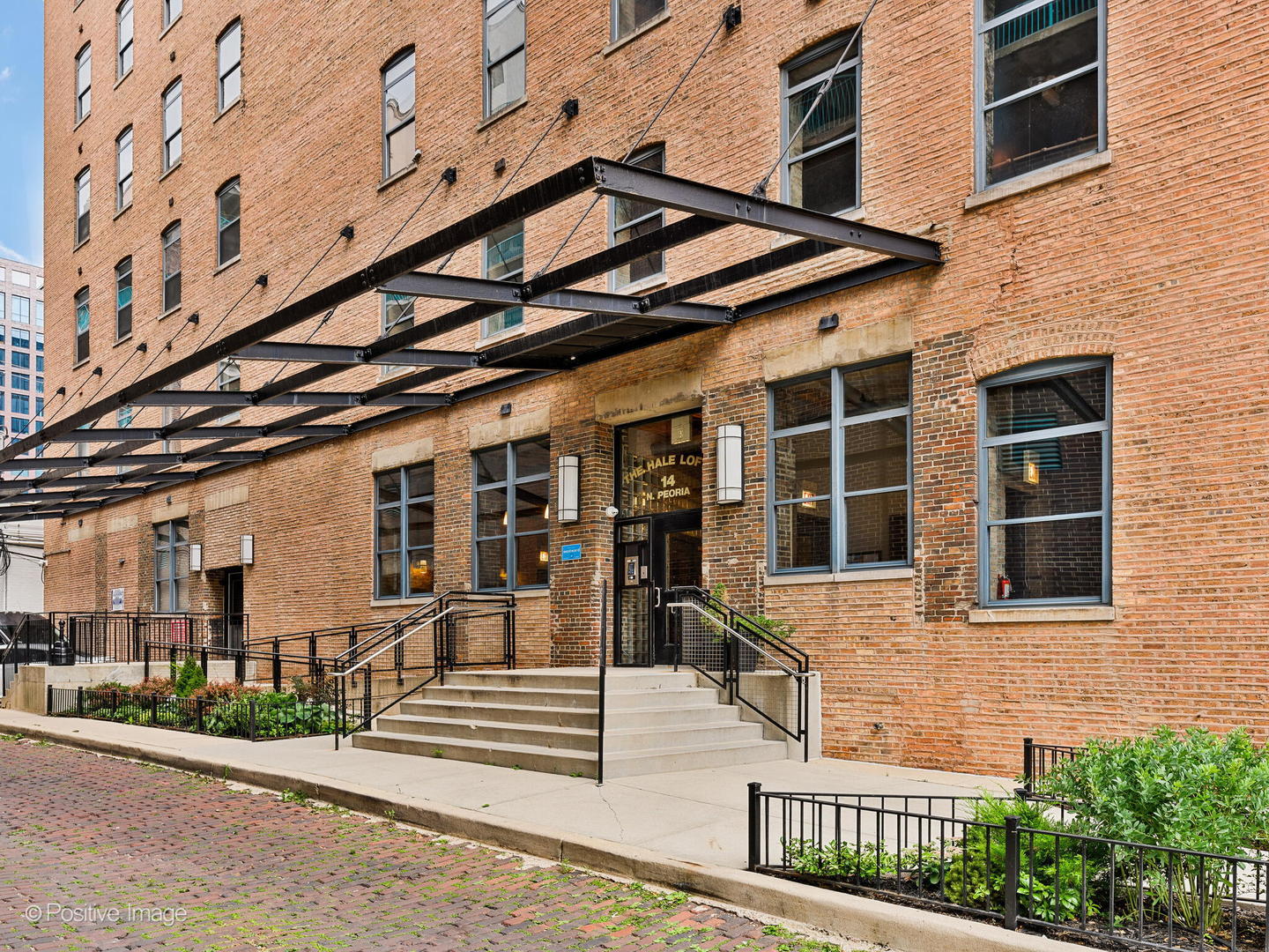 14 N Peoria Street 3E