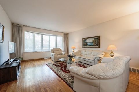 Tiny photo for 7245 N Kostner Avenue, Lincolnwood, IL 60712 (MLS # 12489407)