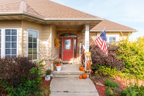 Tiny photo for 2601 N 3653rd Road, Sheridan, IL 60551 (MLS # 12607590)