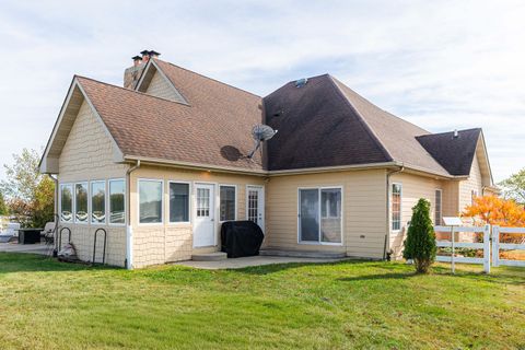 Tiny photo for 2601 N 3653rd Road, Sheridan, IL 60551 (MLS # 12607590)