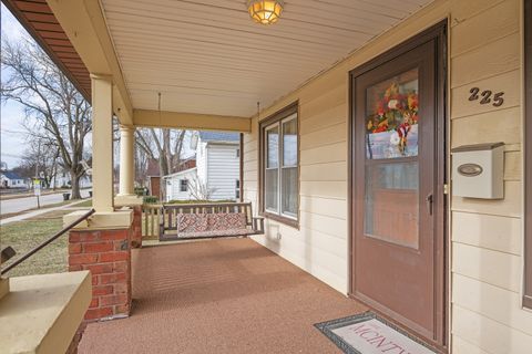 Tiny photo for 225 E Wells Street, Geneseo, IL 61254 (MLS # 12539867)