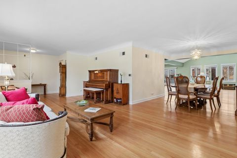 Tiny photo for 1430 Hoffman Avenue, Park Ridge, IL 60068 (MLS # 12578766)