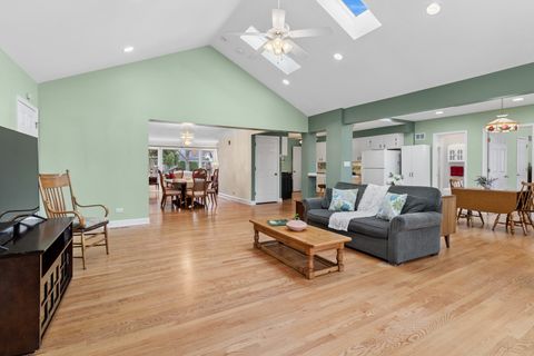 Tiny photo for 1430 Hoffman Avenue, Park Ridge, IL 60068 (MLS # 12578766)