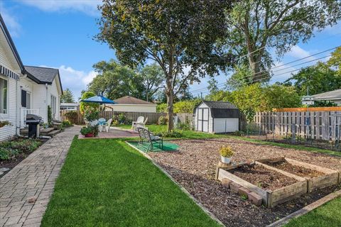 Tiny photo for 1430 Hoffman Avenue, Park Ridge, IL 60068 (MLS # 12578766)