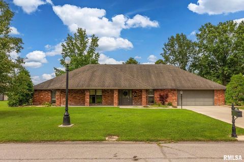 Photo of 1605 S Eugene Lane, Marion, IL 62959 (MLS # EB458827)