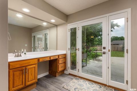 Tiny photo for 1605 S Eugene Lane, Marion, IL 62959 (MLS # EB458827)