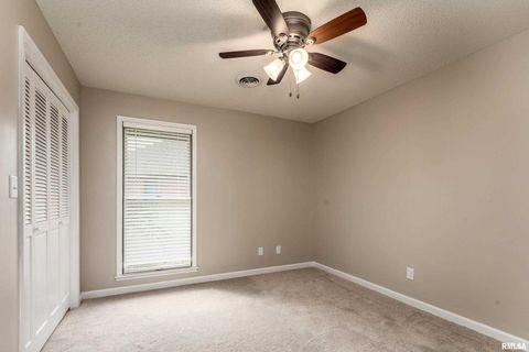 Tiny photo for 1605 S Eugene Lane, Marion, IL 62959 (MLS # EB458827)