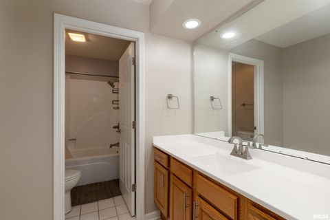 Tiny photo for 1605 S Eugene Lane, Marion, IL 62959 (MLS # EB458827)