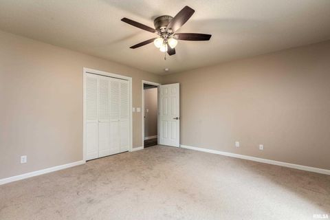 Tiny photo for 1605 S Eugene Lane, Marion, IL 62959 (MLS # EB458827)