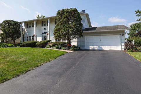Tiny photo for 6104 Westgate Court, Woodridge, IL 60517 (MLS # 12711572)
