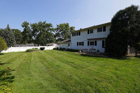 Tiny photo for 6104 Westgate Court, Woodridge, IL 60517 (MLS # 12711572)