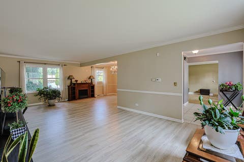 Tiny photo for 6104 Westgate Court, Woodridge, IL 60517 (MLS # 12711572)