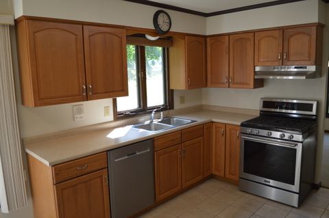 Tiny photo for 1701 Woodcrest Drive, St. Anne, IL 60964 (MLS # 12587662)