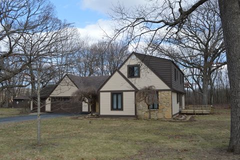 Tiny photo for 1701 Woodcrest Drive, St. Anne, IL 60964 (MLS # 12587662)