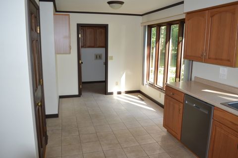 Tiny photo for 1701 Woodcrest Drive, St. Anne, IL 60964 (MLS # 12587662)