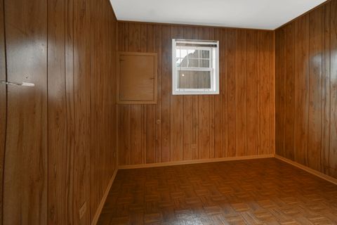 Tiny photo for 16563 Crescent Avenue, Tinley Park, IL 60477 (MLS # 12621961)