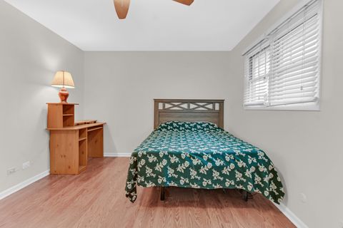 Tiny photo for 16563 Crescent Avenue, Tinley Park, IL 60477 (MLS # 12621961)