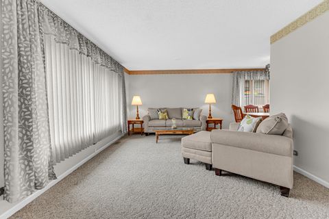 Tiny photo for 16563 Crescent Avenue, Tinley Park, IL 60477 (MLS # 12621961)