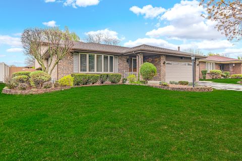 Tiny photo for 16563 Crescent Avenue, Tinley Park, IL 60477 (MLS # 12621961)