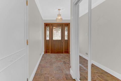 Tiny photo for 16563 Crescent Avenue, Tinley Park, IL 60477 (MLS # 12621961)