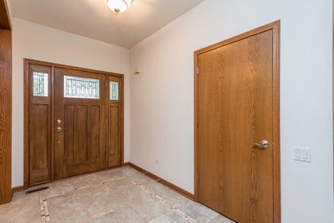 Tiny photo for 3748 Creekside Court, Winthrop Harbor, IL 60096 (MLS # 12759400)