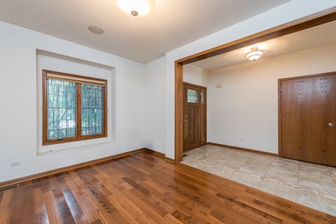 Tiny photo for 3748 Creekside Court, Winthrop Harbor, IL 60096 (MLS # 12759400)