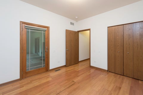 Tiny photo for 3748 Creekside Court, Winthrop Harbor, IL 60096 (MLS # 12759400)