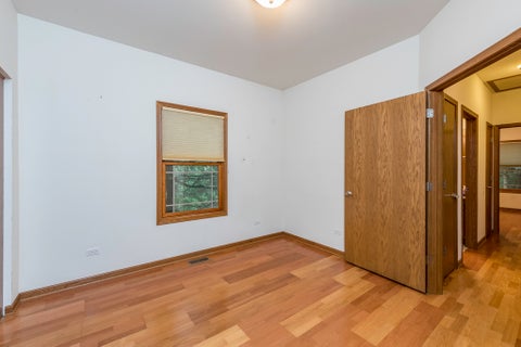 Tiny photo for 3748 Creekside Court, Winthrop Harbor, IL 60096 (MLS # 12759400)