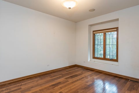 Tiny photo for 3748 Creekside Court, Winthrop Harbor, IL 60096 (MLS # 12759400)