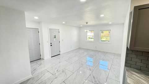 Tiny photo for 4016 Dempster Avenue, Rockford, IL 61108 (MLS # 12520185)