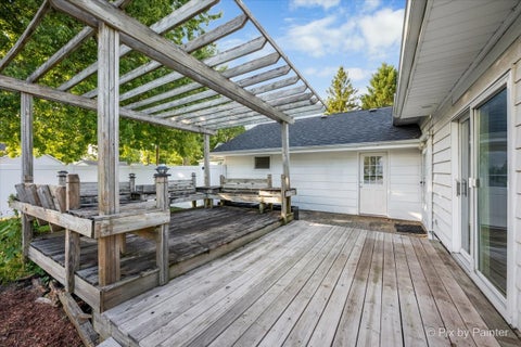 Tiny photo for 163 Wahlgren Avenue, Hinckley, IL 60520 (MLS # 12770463)