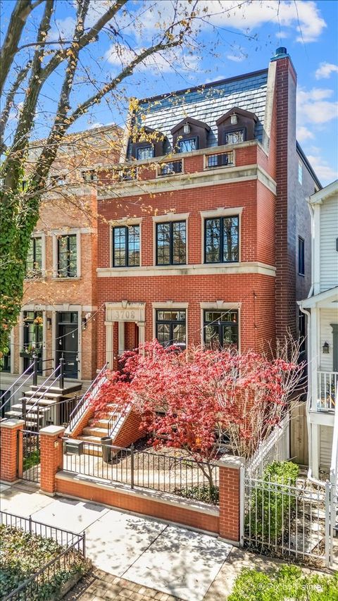 3708 N Greenview Avenue Chicago IL 60613