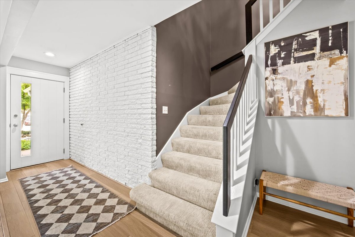 1958 Mccraren Road
