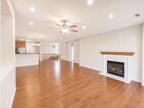 Tiny photo for 1361 Scarboro Road #404, Schaumburg, IL 60193 (MLS # 12644474)