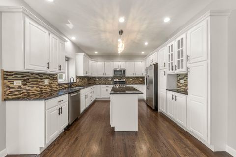 Tiny photo for 3748 Sunburst Lane, Naperville, IL 60564 (MLS # 12638221)