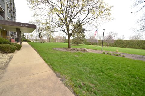 Tiny photo for 5400 Walnut Avenue #111, Downers Grove, IL 60515 (MLS # 12616912)