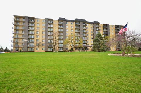 Photo of 5400 Walnut Avenue #111, Downers Grove, IL 60515 (MLS # 12616912)