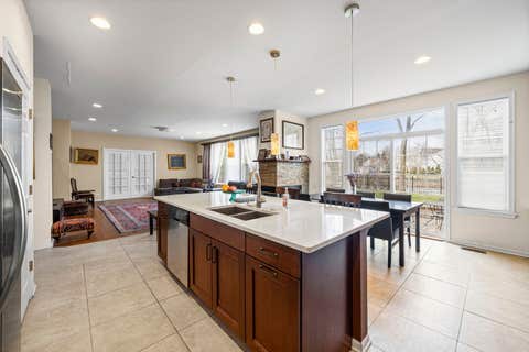 Tiny photo for 2188 Avalon Drive, Buffalo Grove, IL 60089 (MLS # 12734916)