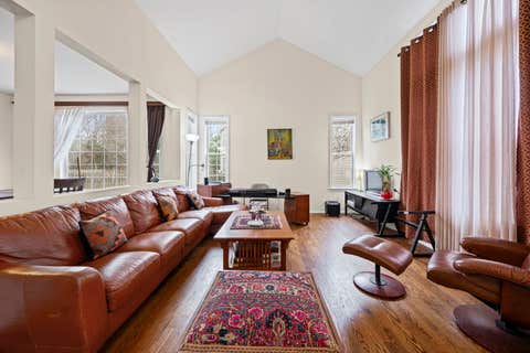 Tiny photo for 2188 Avalon Drive, Buffalo Grove, IL 60089 (MLS # 12734916)