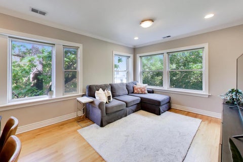 Tiny photo for 3557 N Hamilton Avenue #3, Chicago, IL 60618 (MLS # 12747350)