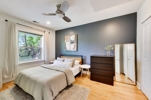 Tiny photo for 3557 N Hamilton Avenue #3, Chicago, IL 60618 (MLS # 12747350)