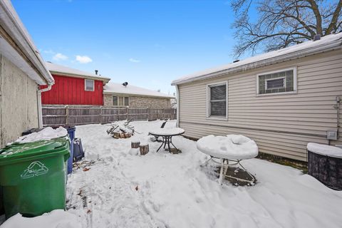 Tiny photo for 9154 Ridgeland Avenue, Oak Lawn, IL 60453 (MLS # 12524869)